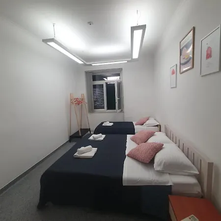 Group Oasis Apartment
